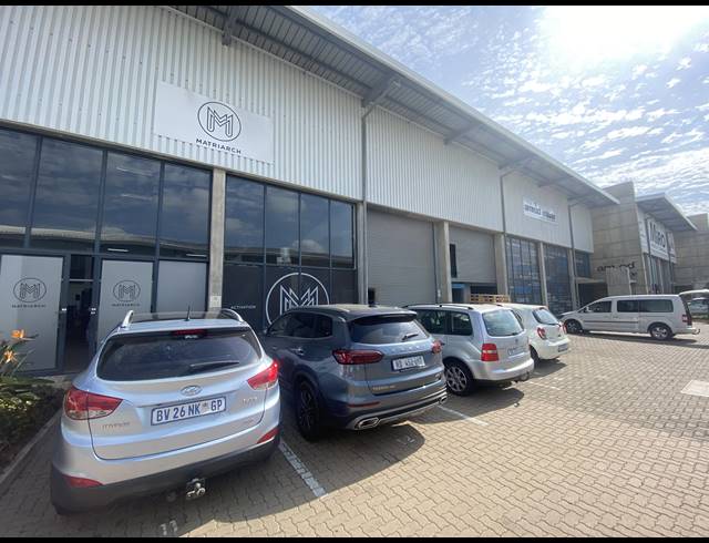 559M² WAREHOUSE TO LET IN RIVERHORSE VALLEY